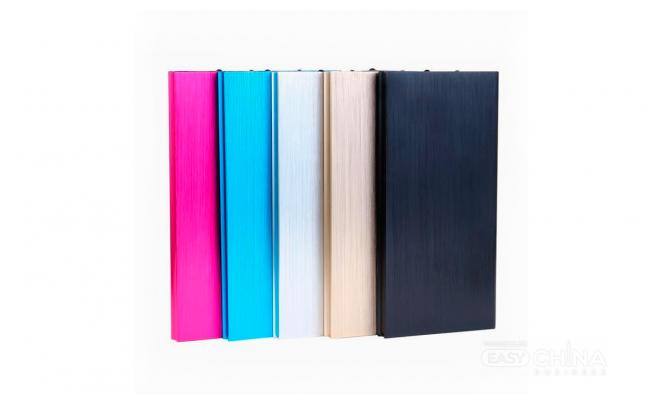 Ультратонкий Power Bank Ultra Thin 20 000 мАч Ультратонкий Power Bank Ultra Thin 20 000 мАч